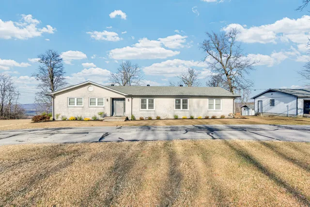 $399,900 | 362 Vandy Circle, Sparta, TN 38583