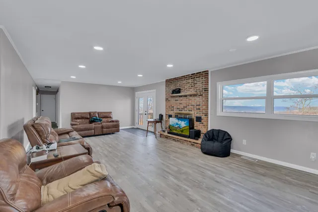 $399,900 | 362 Vandy Circle, Sparta, TN 38583