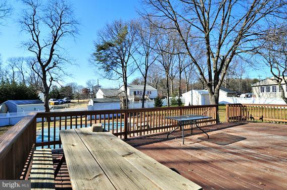 134 Magothy Beach Road Pasadena, MD 21122 - Photo 2 of 16 Deck