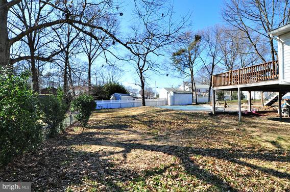 134 Magothy Beach Road Pasadena, MD 21122 - Photo 15 of 16 Large Yard