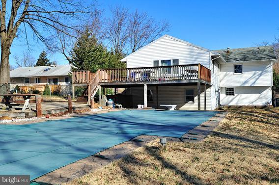 134 Magothy Beach Road Pasadena, MD 21122 - Photo 9 of 16 Pool and Deck