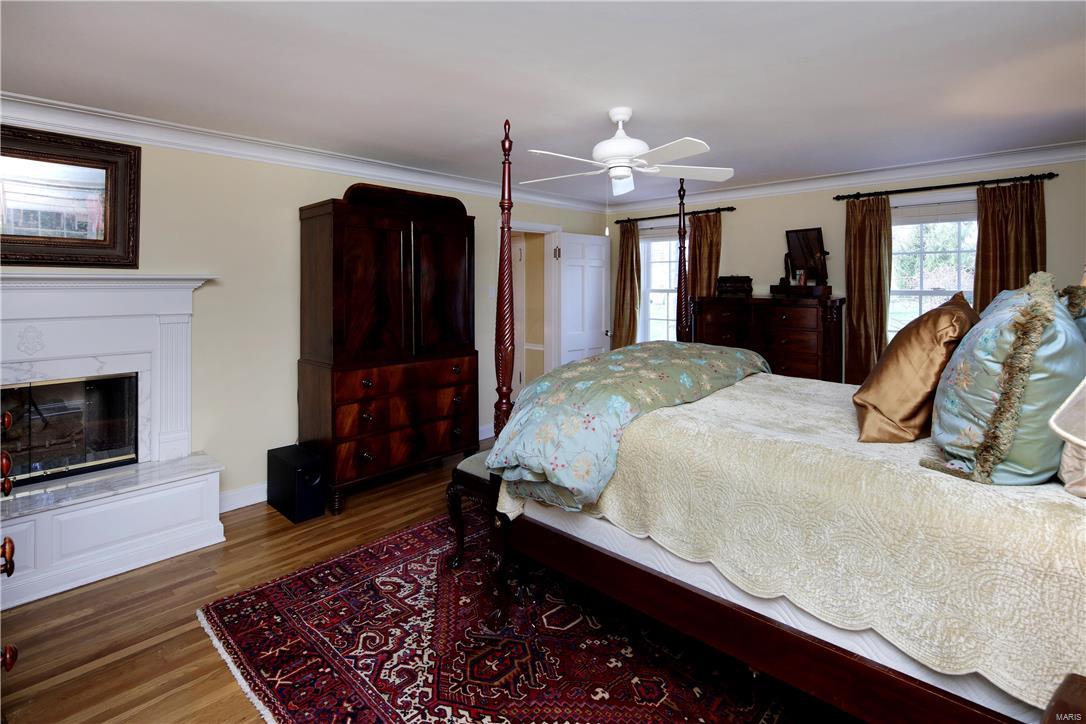 59 Briarcliff Ladue, MO 63124 - Photo 13 of 26