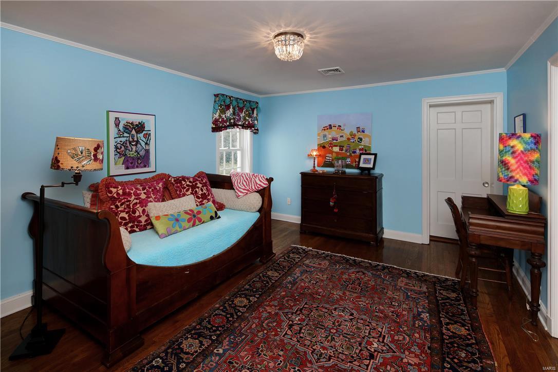 59 Briarcliff Ladue, MO 63124 - Photo 18 of 26