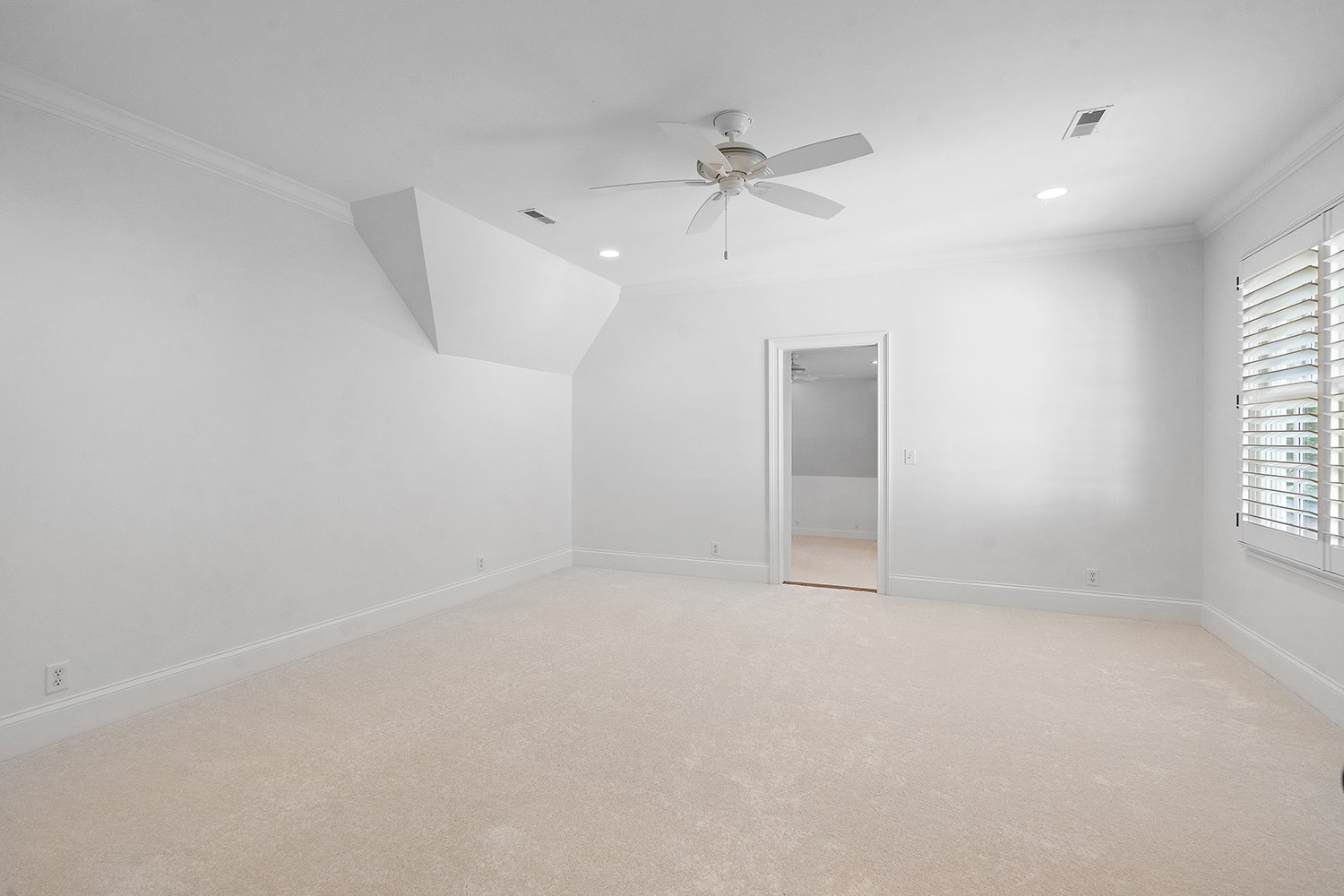 6231 Bresslyn Road Nashville, TN 37205 - Photo 45 of 59 Bonus room flows into second flex space