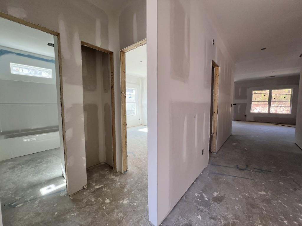 176 Greenview Court Homer, GA 30547 - Photo 4 of 32