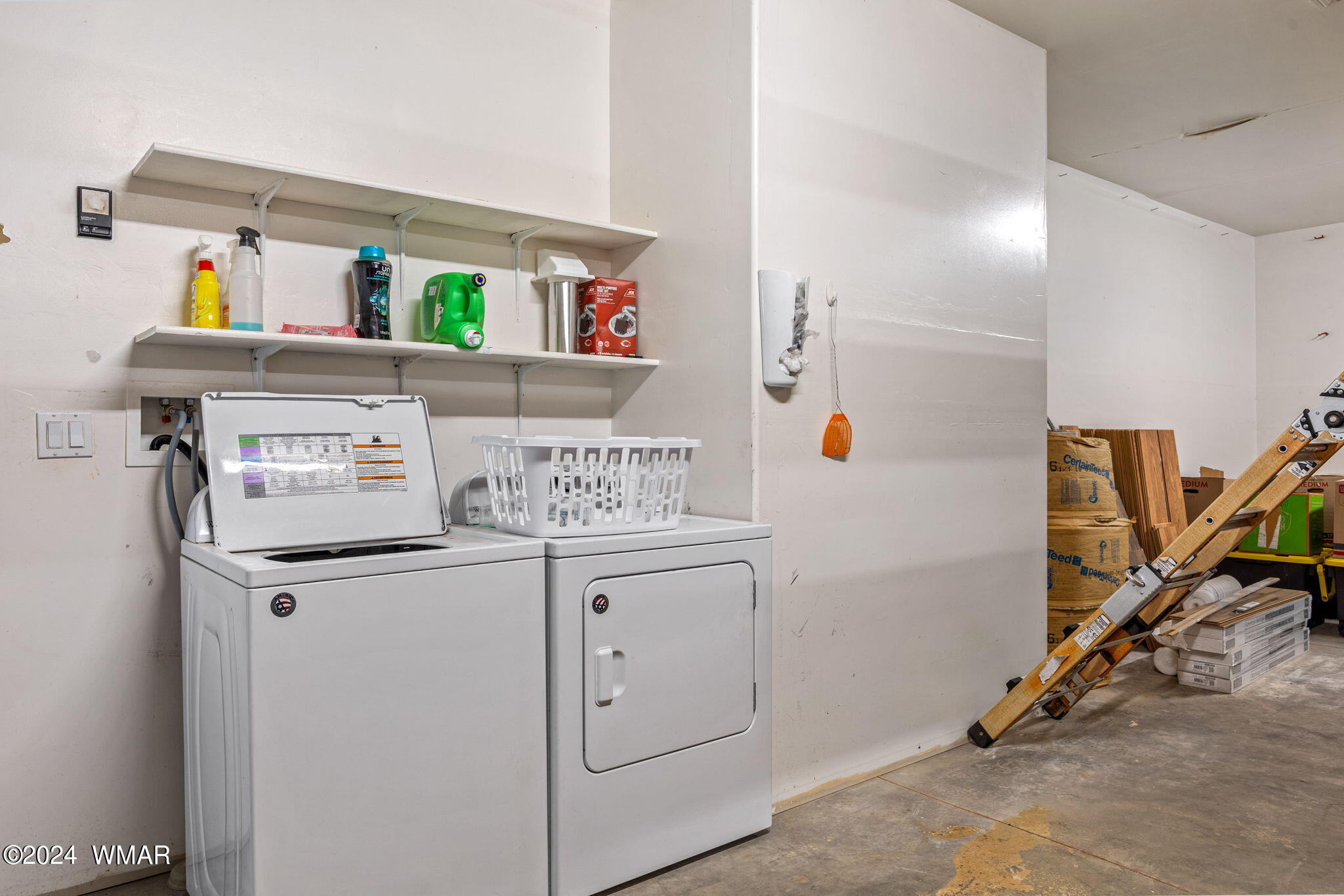 3045 Old Woodruff Road Snowflake, AZ 85937 - Photo 51 of 62 Guest house garage