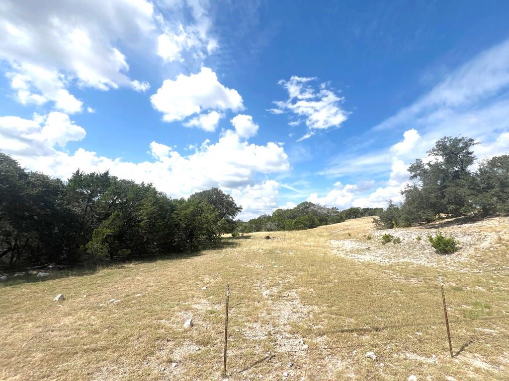 140 Teague Road Kerrville, TX 78028 - Photo 38 of 44