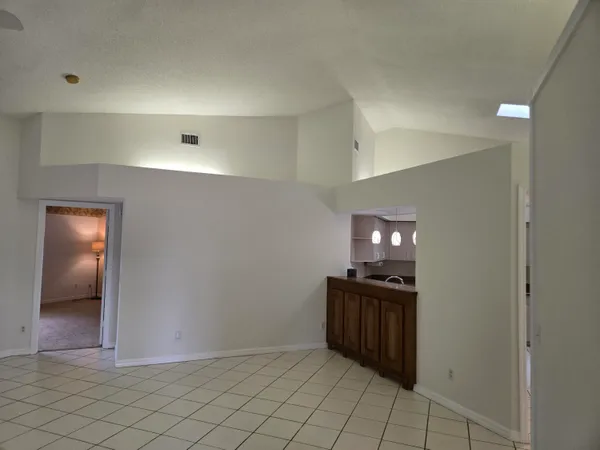 $1,950 | 4234 Southeast Home Way, Port St. Lucie, FL 34952