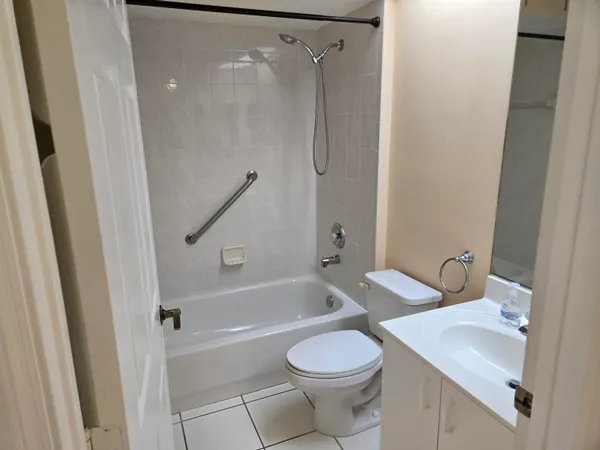 $1,950 | 4234 Southeast Home Way, Port St. Lucie, FL 34952