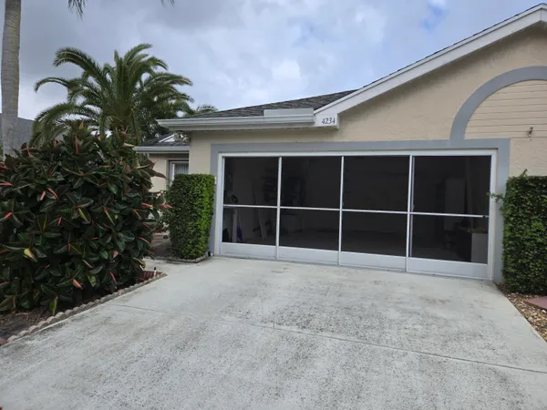 $1,950 | 4234 Southeast Home Way, Port St. Lucie, FL 34952