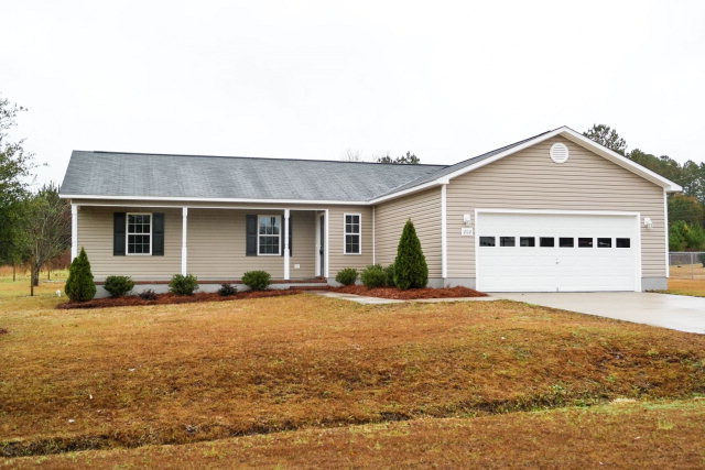 202 Hackney Ridge Lane Jacksonville, NC 28540 - Photo 1 of 11 Primary Photo