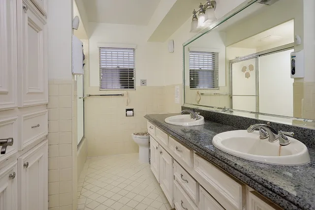 $1,095,000 | 23218 Aldine Westfield Road, Spring, TX 77373