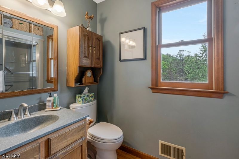 19 Renfro Road Somerset, NJ 08873 - Photo 30 of 45