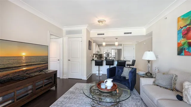 $9,500 | 1350 Main Street, Unit 1007, Sarasota, FL 34236