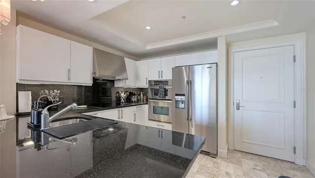 $9,500 | 1350 Main Street, Unit 1007, Sarasota, FL 34236