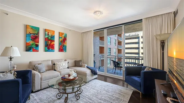 $9,500 | 1350 Main Street, Unit 1007, Sarasota, FL 34236