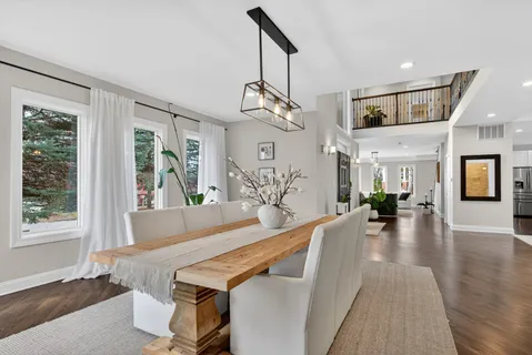 $799,500 | 332 East Central Road, Arlington Heights, IL 60005