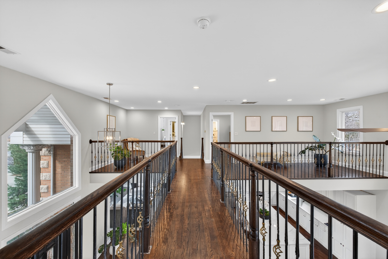 332 East Central Road Arlington Heights, IL 60005 - Photo 35 of 45