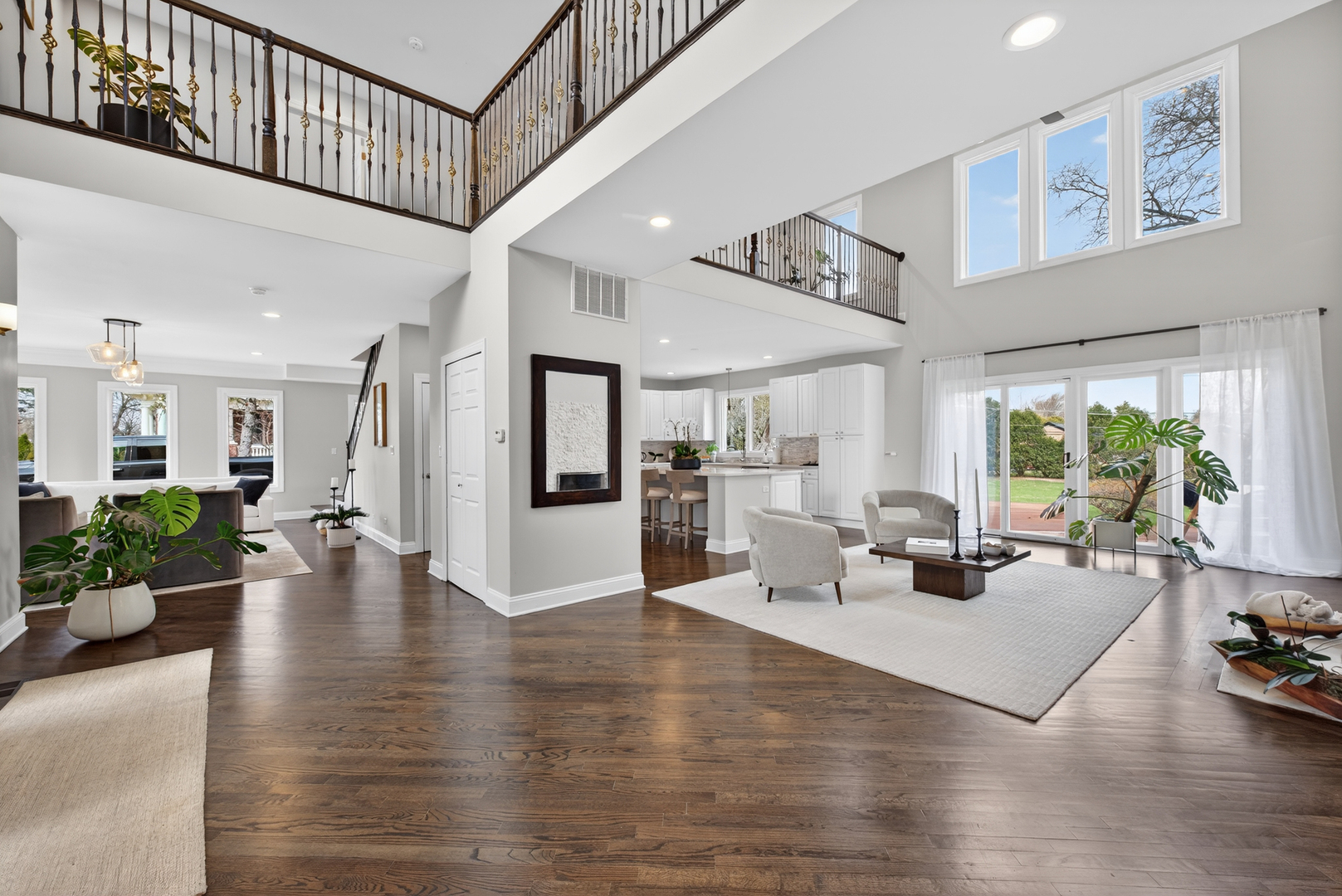 332 East Central Road Arlington Heights, IL 60005 - Photo 6 of 45