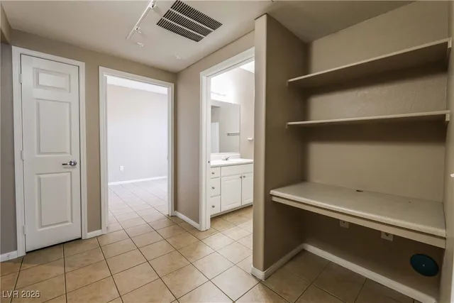 $1,725 | 9000 South Las Vegas Boulevard, Unit 1252, Las Vegas, NV 89123