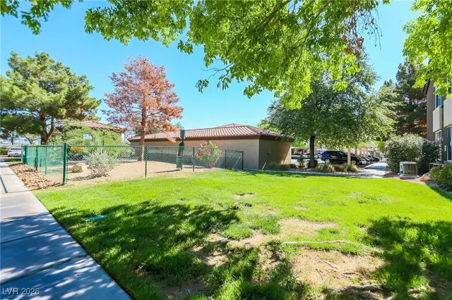 $1,725 | 9000 South Las Vegas Boulevard, Unit 1252, Las Vegas, NV 89123