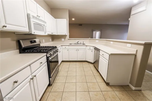 $1,725 | 9000 South Las Vegas Boulevard, Unit 1252, Las Vegas, NV 89123