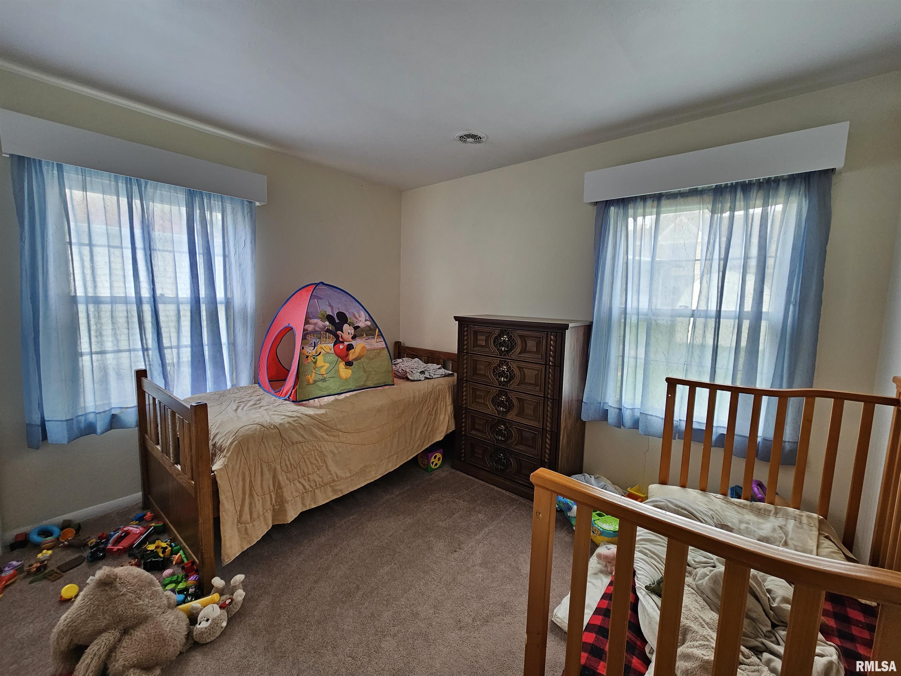 103 East Madison Street Athens, IL 62613 - Photo 6 of 11 Gallery Image 6