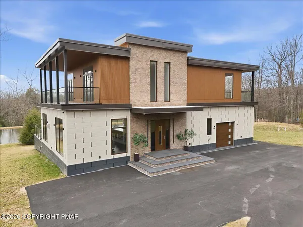 $1,250,000 | 130 Laurelbrook Drive, Wilkes Barre, PA 18702