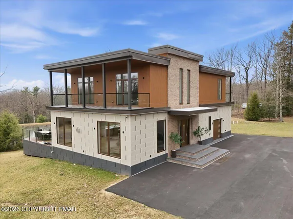 $1,250,000 | 130 Laurelbrook Drive, Wilkes Barre, PA 18702