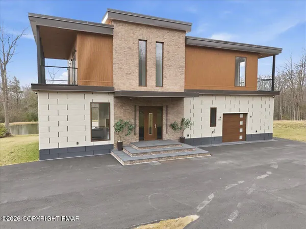 $1,250,000 | 130 Laurelbrook Drive, Wilkes Barre, PA 18702