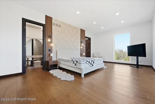 $1,250,000 | 130 Laurelbrook Drive, Wilkes Barre, PA 18702
