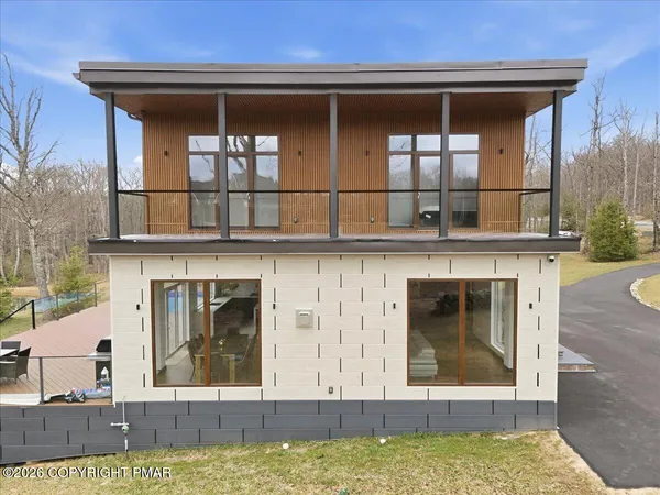 $1,250,000 | 130 Laurelbrook Drive, Wilkes Barre, PA 18702