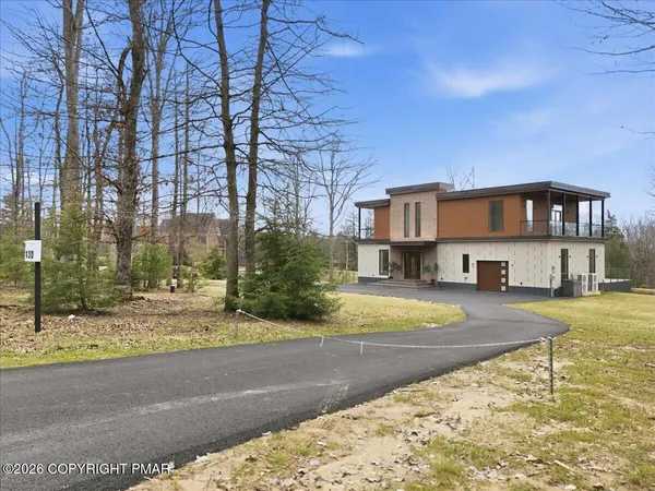 $1,250,000 | 130 Laurelbrook Drive, Wilkes Barre, PA 18702