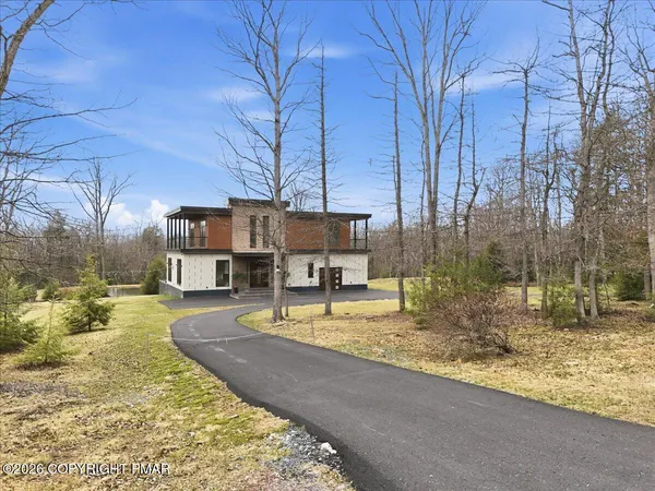 $1,250,000 | 130 Laurelbrook Drive, Wilkes Barre, PA 18702