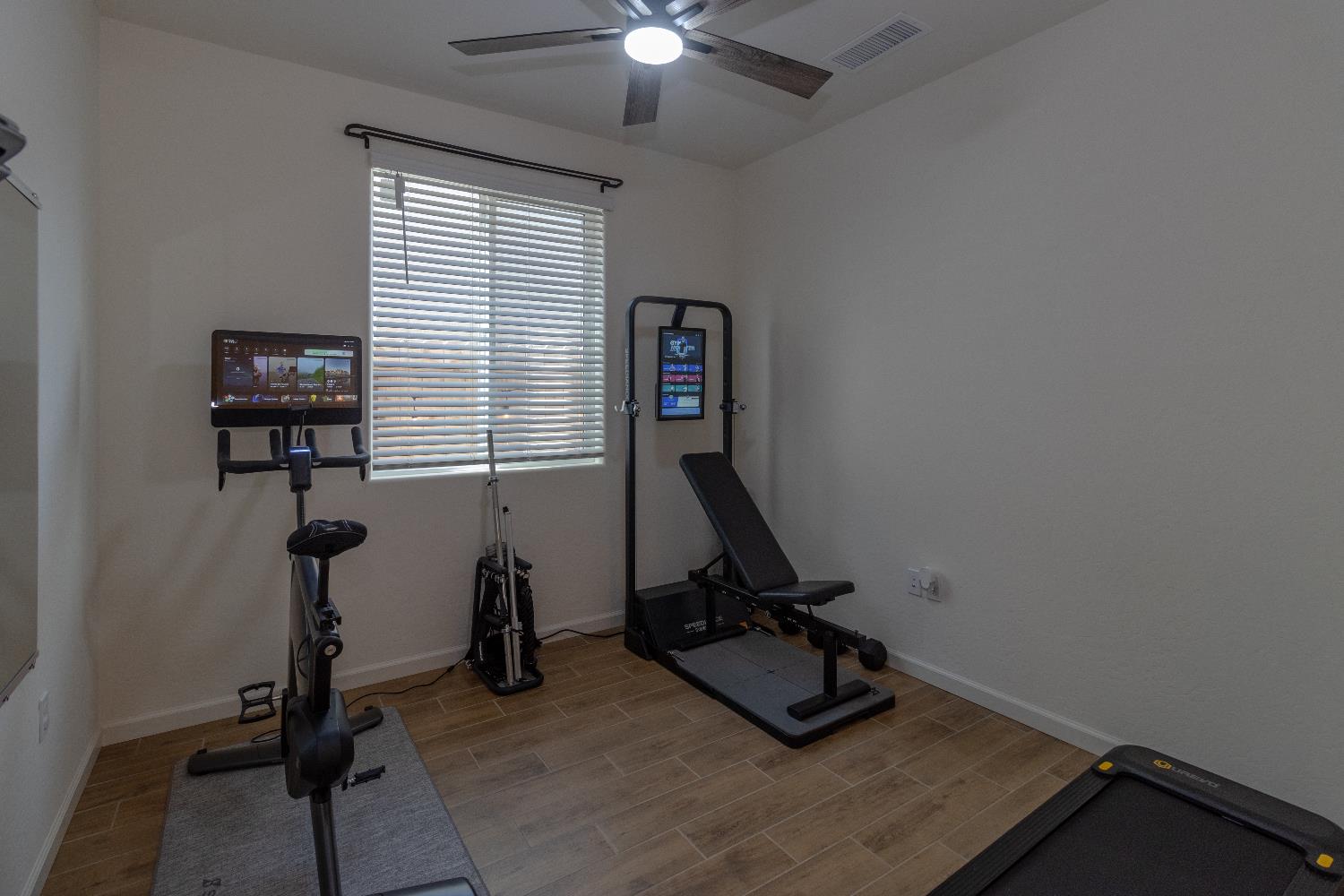 1158 Encore Way West Madera, CA 93636 - Photo 21 of 45