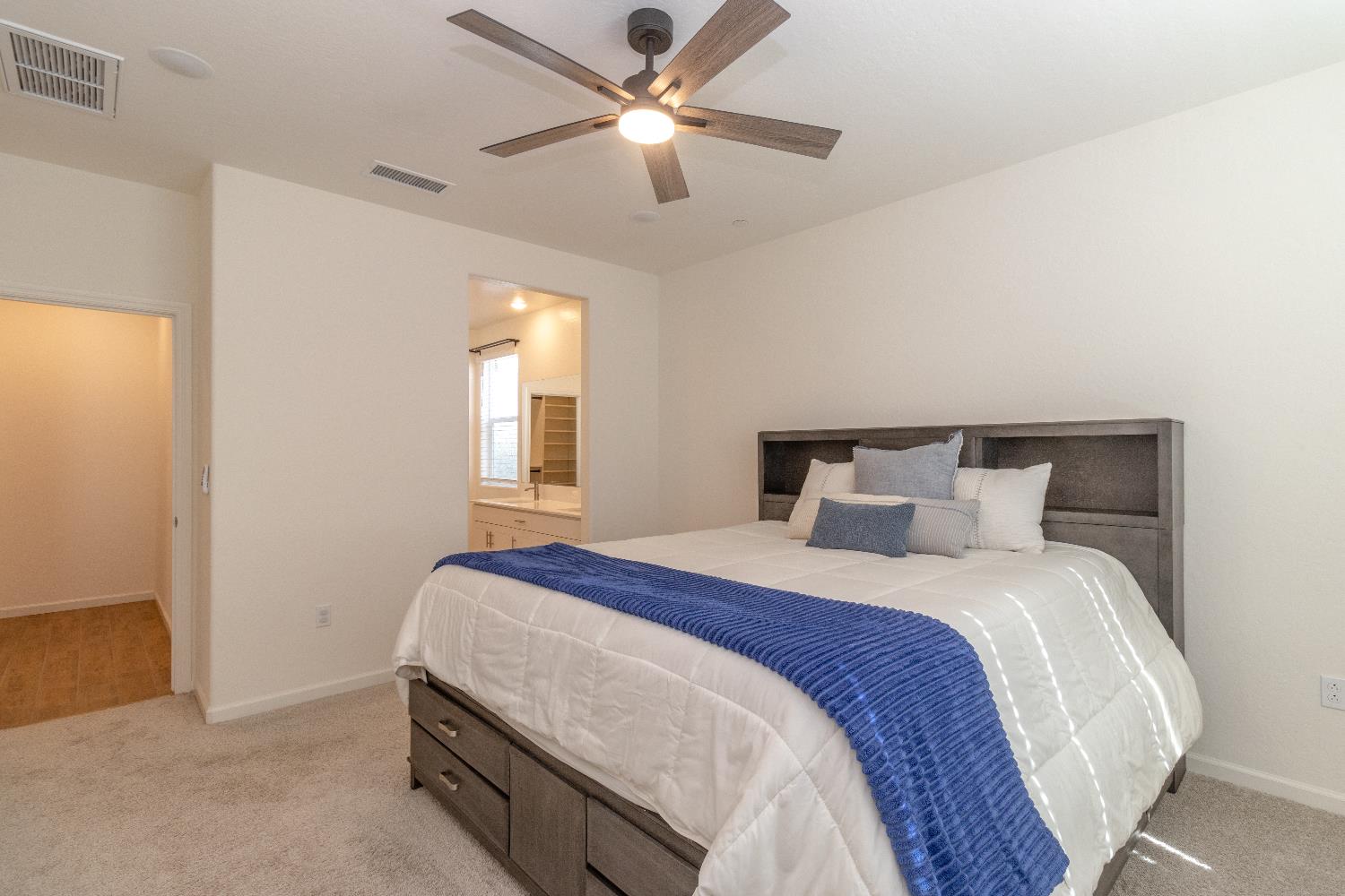 1158 Encore Way West Madera, CA 93636 - Photo 28 of 45