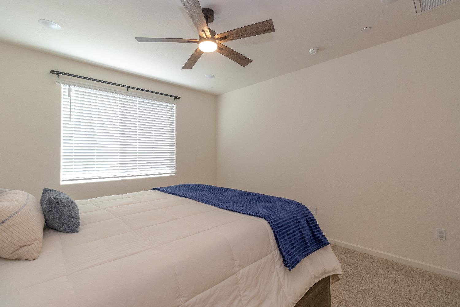 1158 Encore Way West Madera, CA 93636 - Photo 30 of 45