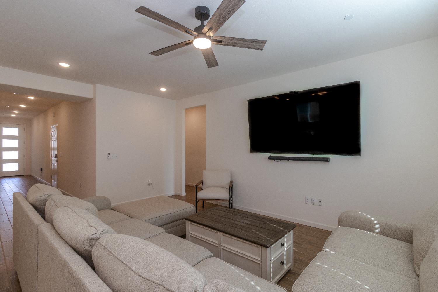 1158 Encore Way West Madera, CA 93636 - Photo 8 of 45