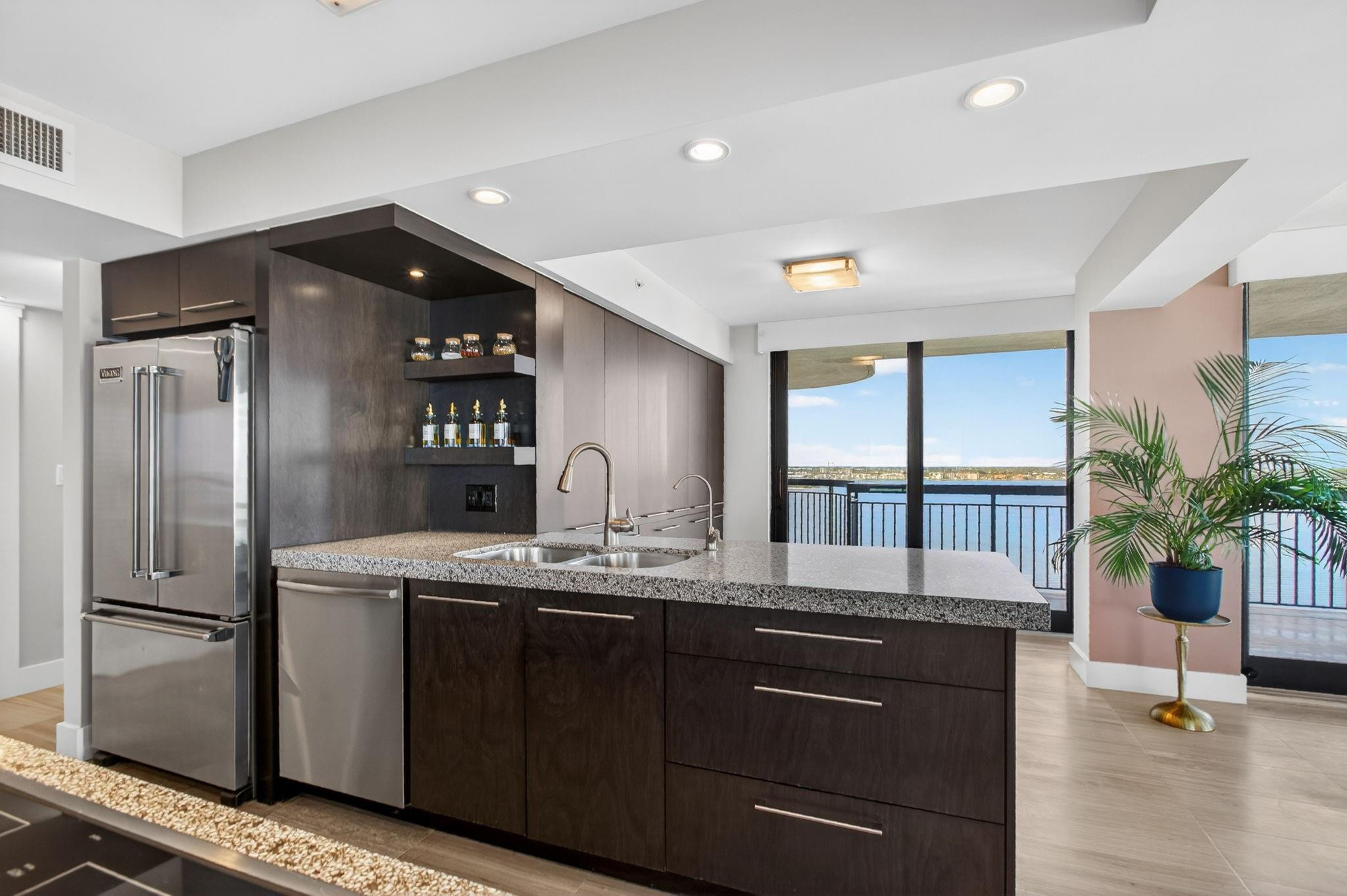 5380 North Ocean Drive, Unit 12J Riviera Beach, FL 33404 - Photo 19 of 49 Photo 19