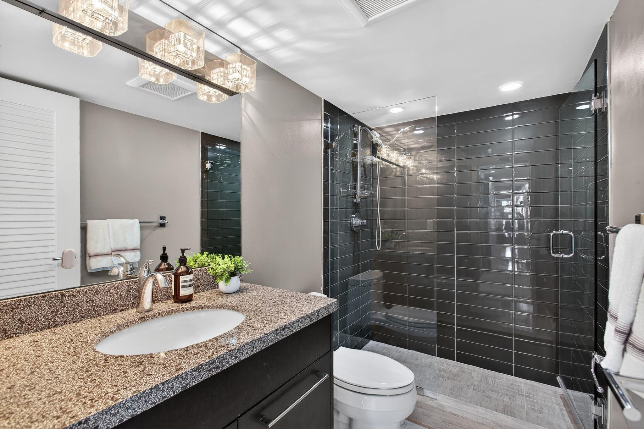 5380 North Ocean Drive, Unit 12J Riviera Beach, FL 33404 - Photo 32 of 49 Photo 32