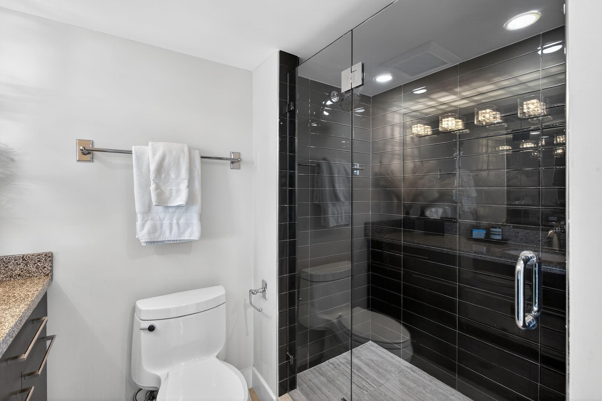 5380 North Ocean Drive, Unit 12J Riviera Beach, FL 33404 - Photo 37 of 49 Photo 37