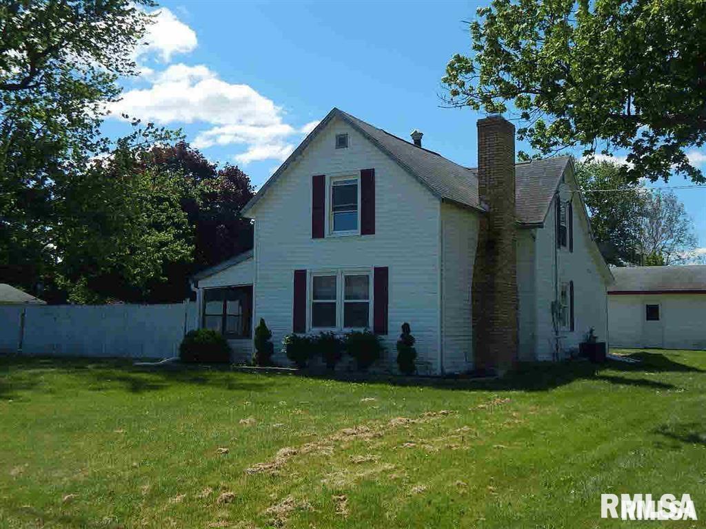 912 Southwest 4th Street Aledo, IL 61231 - Photo 1 of 8 Gallery Image 1