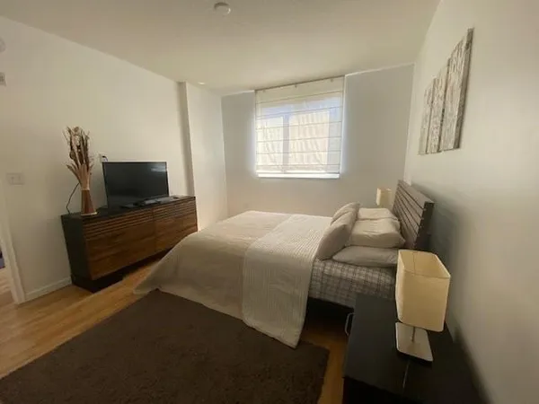 $3,300 | 2775 Northeast 187th Street, Unit 523, Aventura, FL 33180