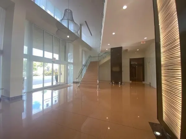 $3,300 | 2775 Northeast 187th Street, Unit 523, Aventura, FL 33180