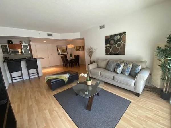 $3,300 | 2775 Northeast 187th Street, Unit 523, Aventura, FL 33180