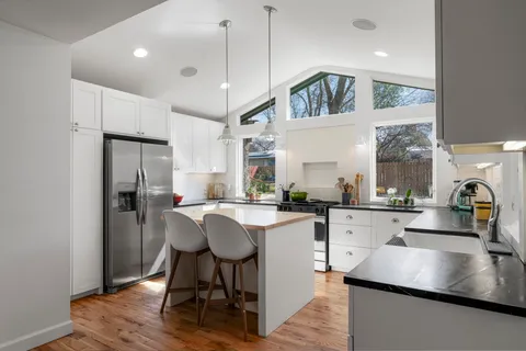 $1,400,000 | 6003 Woodview Avenue, Austin, TX 78757