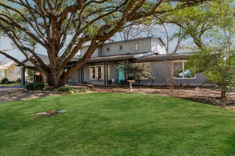 $1,400,000 | 6003 Woodview Avenue, Austin, TX 78757