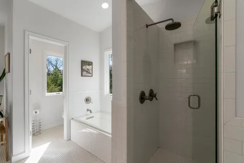 $1,400,000 | 6003 Woodview Avenue, Austin, TX 78757