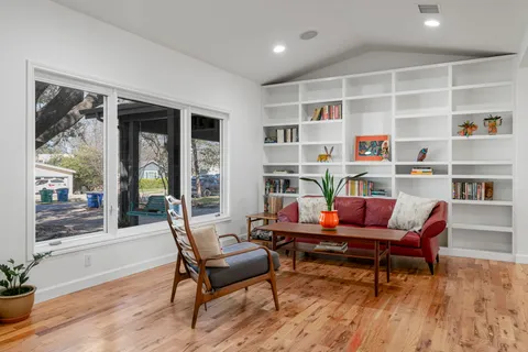 $1,400,000 | 6003 Woodview Avenue, Austin, TX 78757