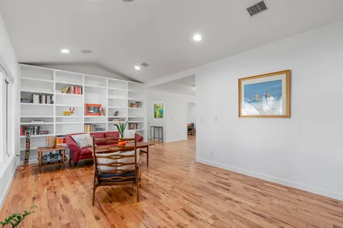 $1,400,000 | 6003 Woodview Avenue, Austin, TX 78757